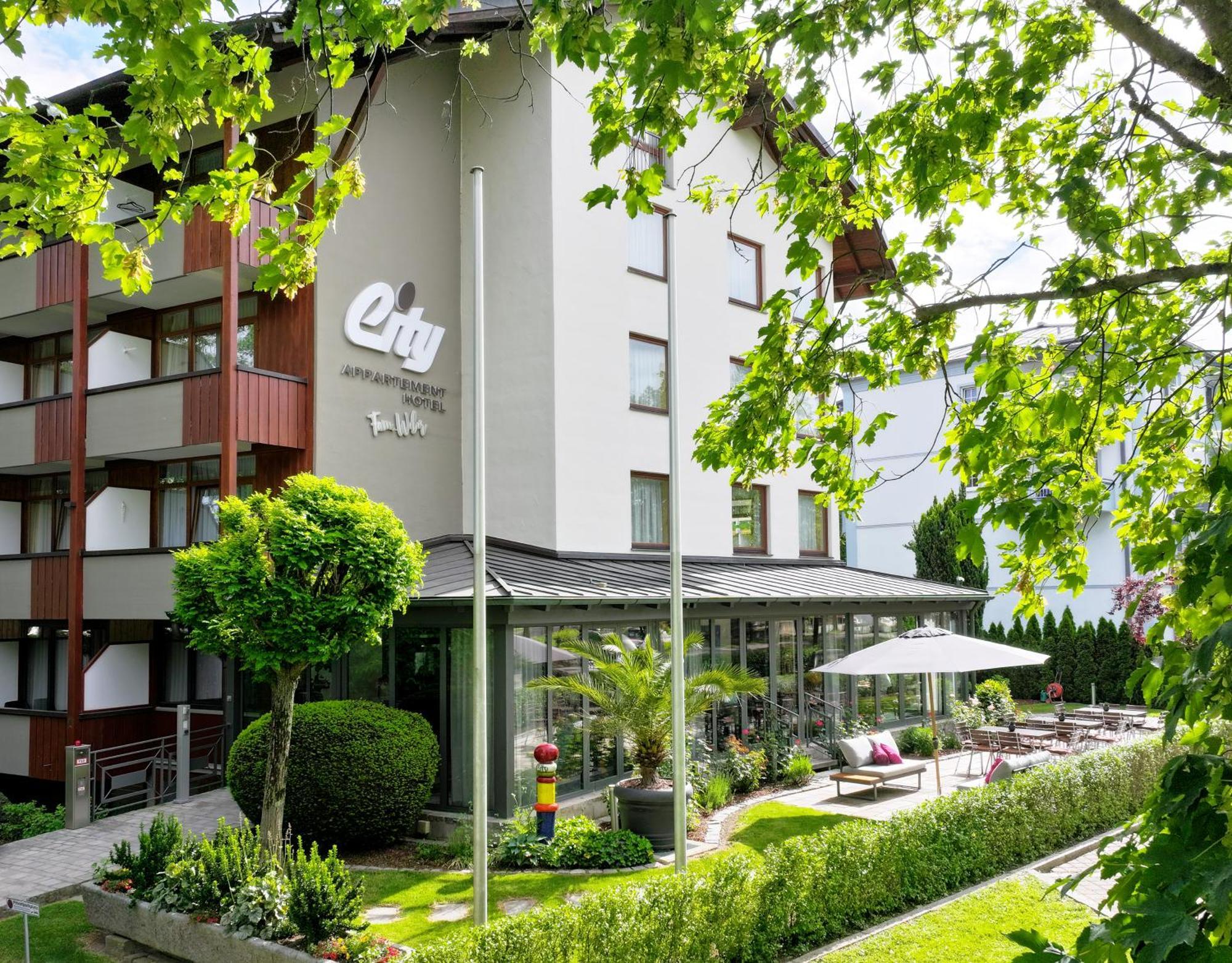 City Appartementhotel Бад-Фюссинг Экстерьер фото